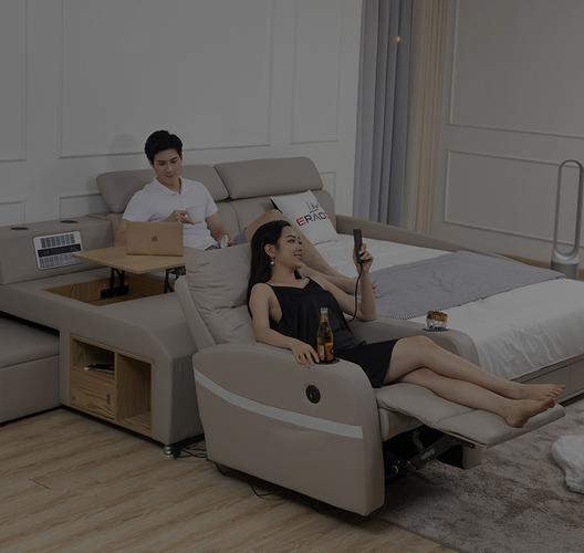 fv88 nhà cái-Z4-2023-phan-duoi-xe